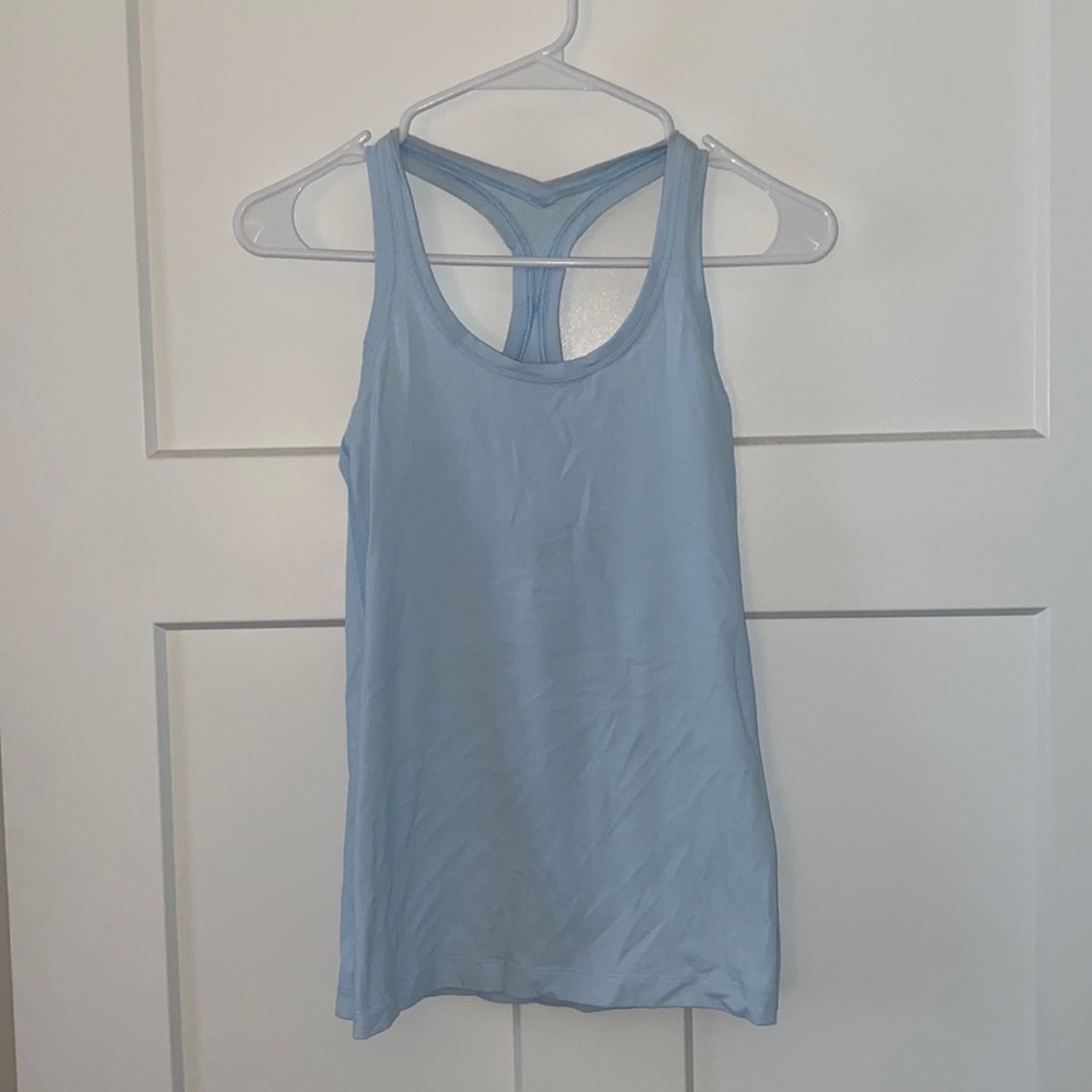 Lulu lemon tank.